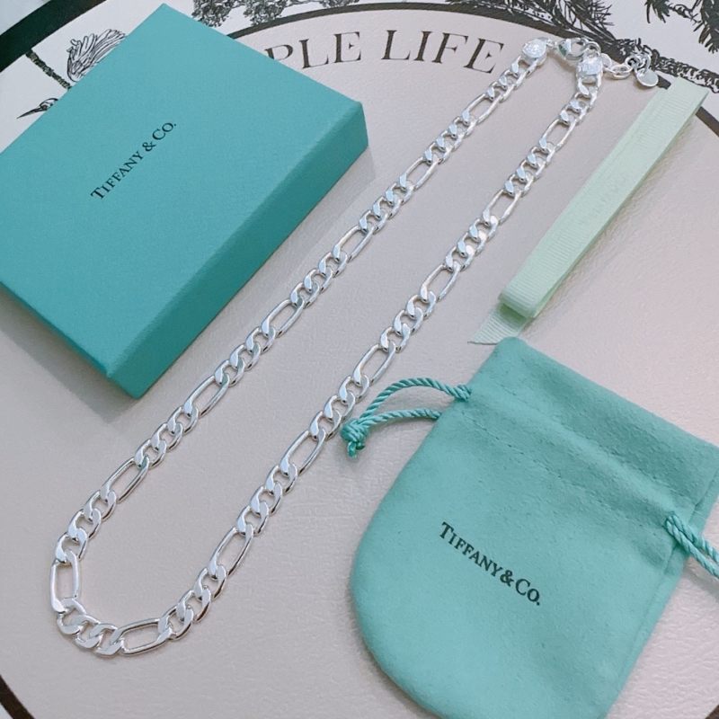 T*f*ny necklaces